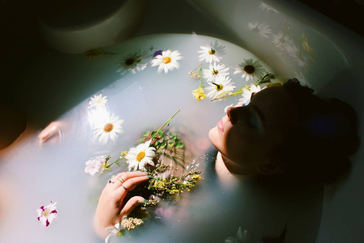 aromatherapy associates deep relax bath oil: Your Shortcut to Real Recovery